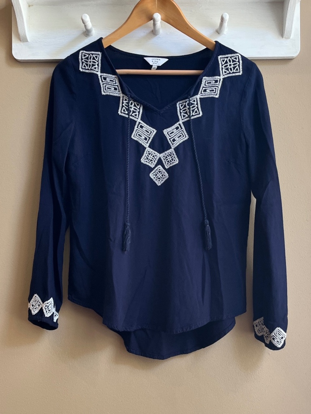 Crown & Ivy Navy Embroidered Boho Peasant Blouse Long Sleeve Top